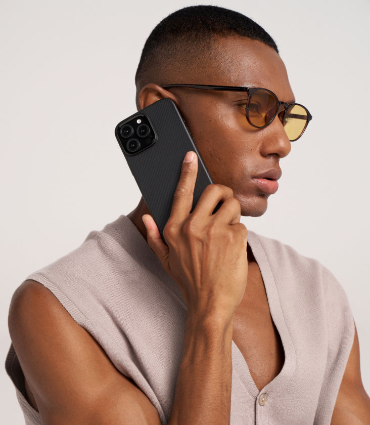 features-military-grade-protective-case-for-iphone16