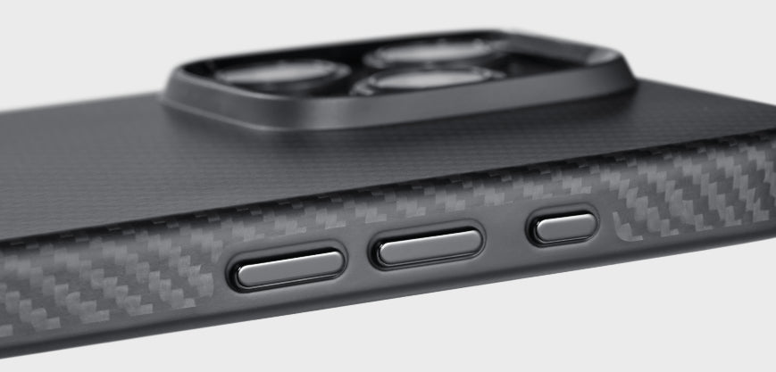 features-military-grade-protective-case-for-iphone16