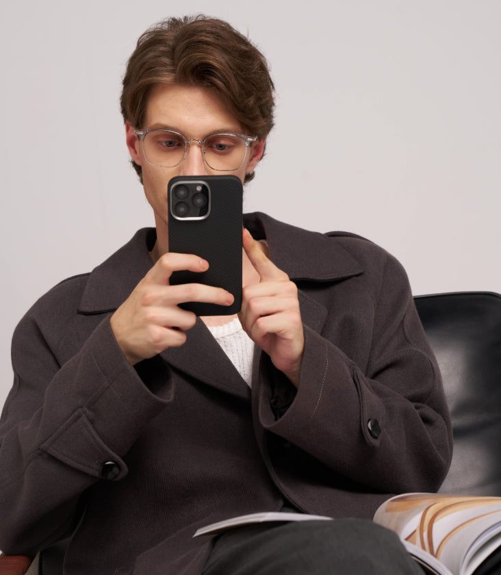 features ultra slim case for iphone16