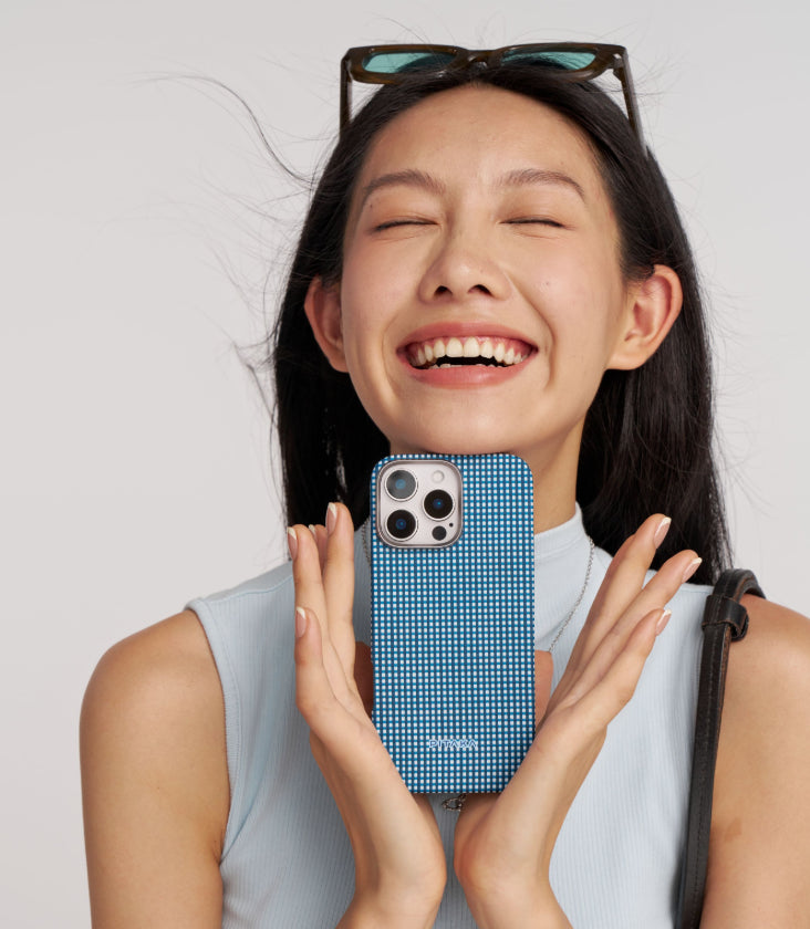features ultra slim case for iphone16