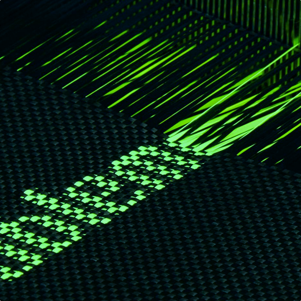 Aries Kooperations-leuchtende Hülle für Galaxy S25 Ultra & iPhone 16 Pro/Pro Max/iPhone 15 Pro/Pro Max