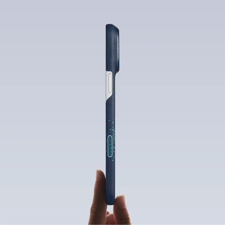 Paper Thin & Feather Light – Edge Case iPhone 18 - 1