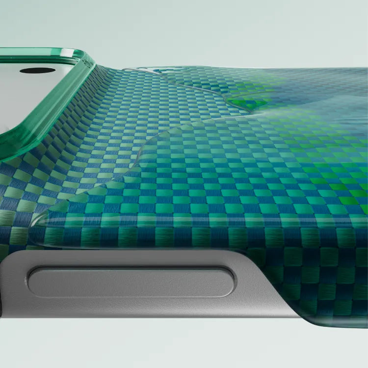 Mammoth Resin™ – Edge Case iPhone 18 - 1