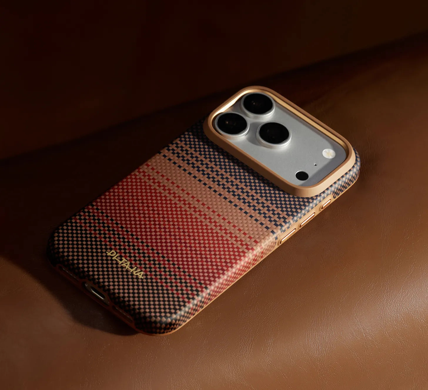 Robust und elegant – Summa Case iPhone 18 - 1